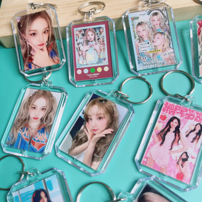 Song Yuqi star double-sided photos high color value acrylic student schoolbag key ring pendant key chain wholesale