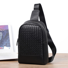 2023新款编织男士胸包真皮男包男士小包包头层牛皮单肩包男斜跨包