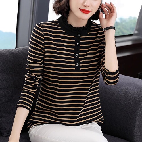 Classic Striped Long-Sleeve Women's T-Shirt for Spring and Autumn, Slimming Plus-Size Outerwear T-Shirt for Ladies' Underwear