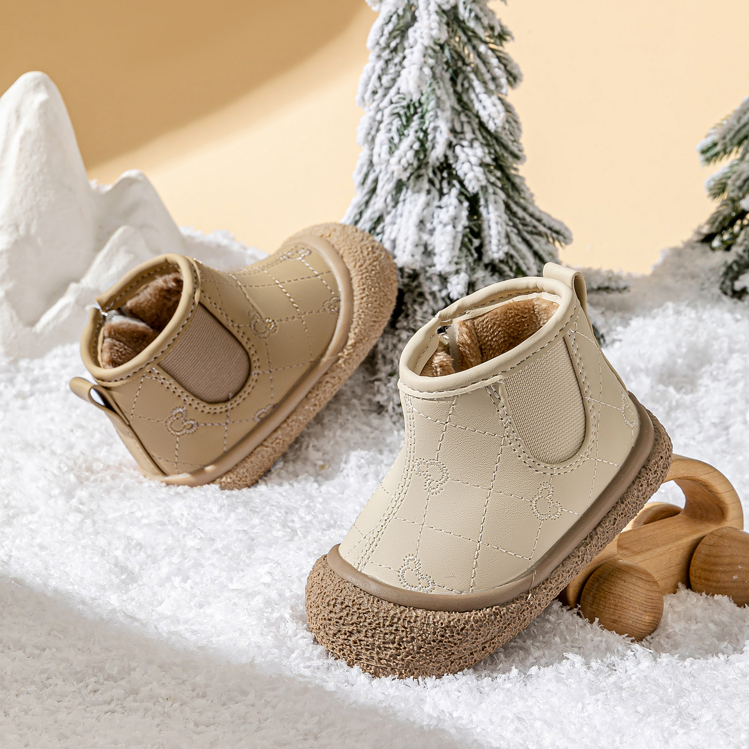 Autumn and winter new high-top plus velvet cotton shoes for girls