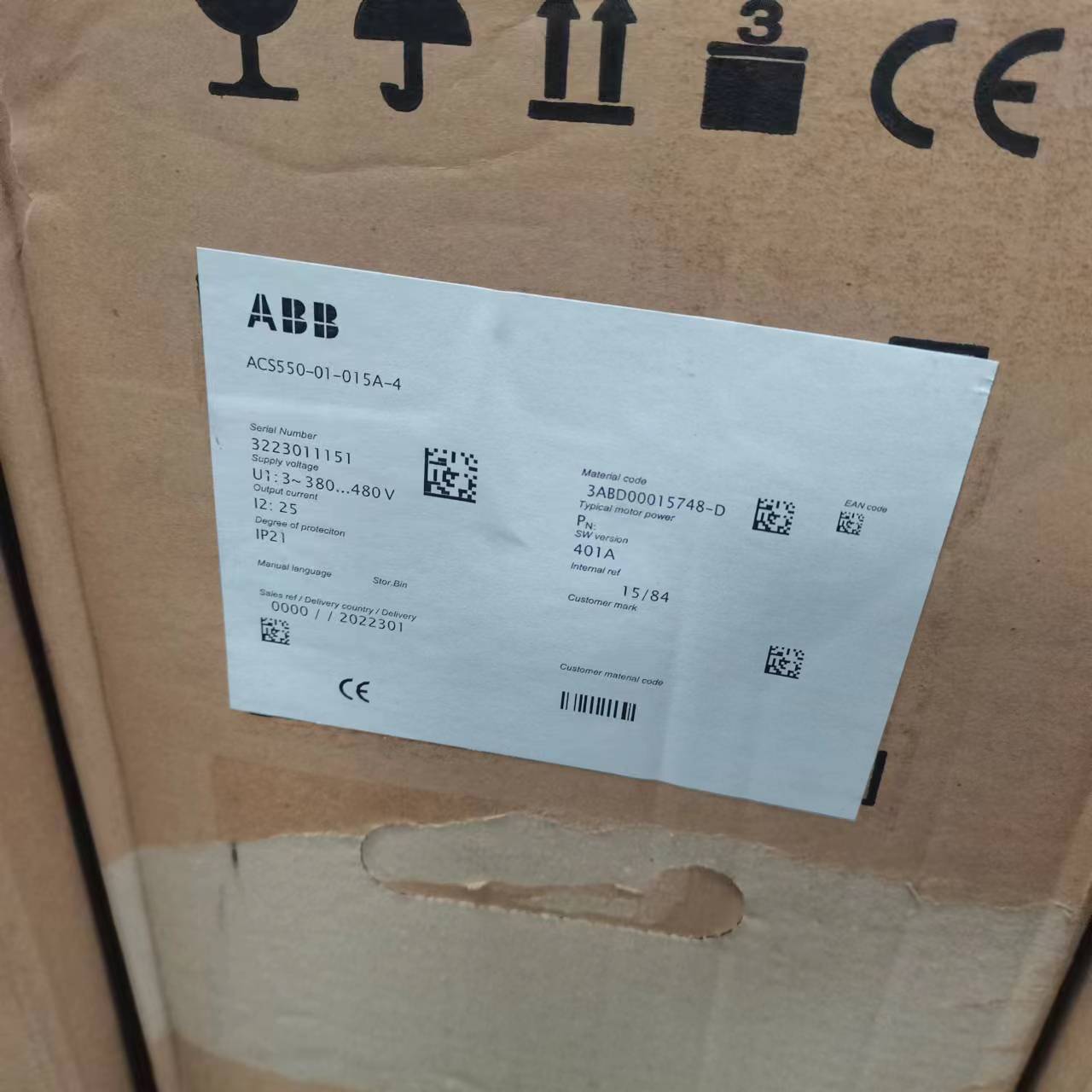 ACS550-01-015A-4变频器ABB三相通用型变频器功率7.5kW原装现货