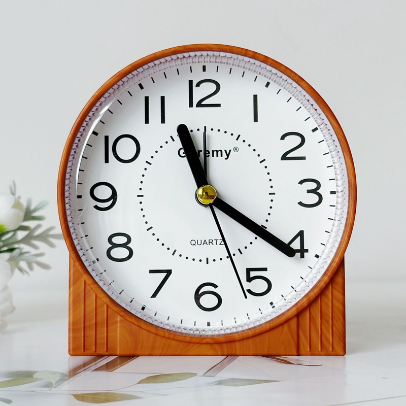 Minimalist Retro Wood Grain Alarm For Elderly Home Desktop Square Pendulum Student Modern Large Character Bedside Clock_voghion.com