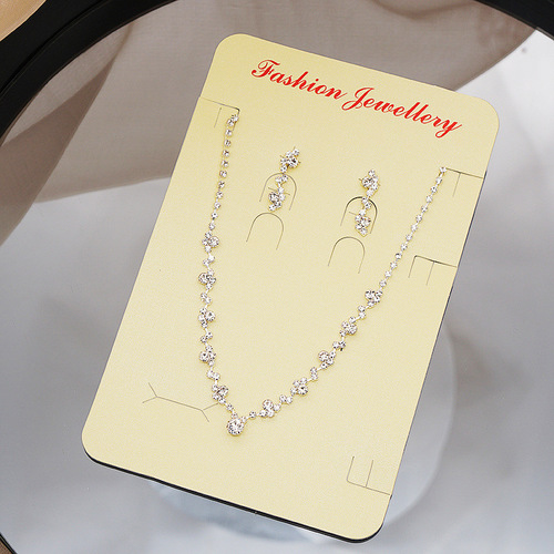 Cross-border best-selling exquisite claw chain necklace, earrings, bracelet set, three-piece diamond clavicle chain, evening dress accessories