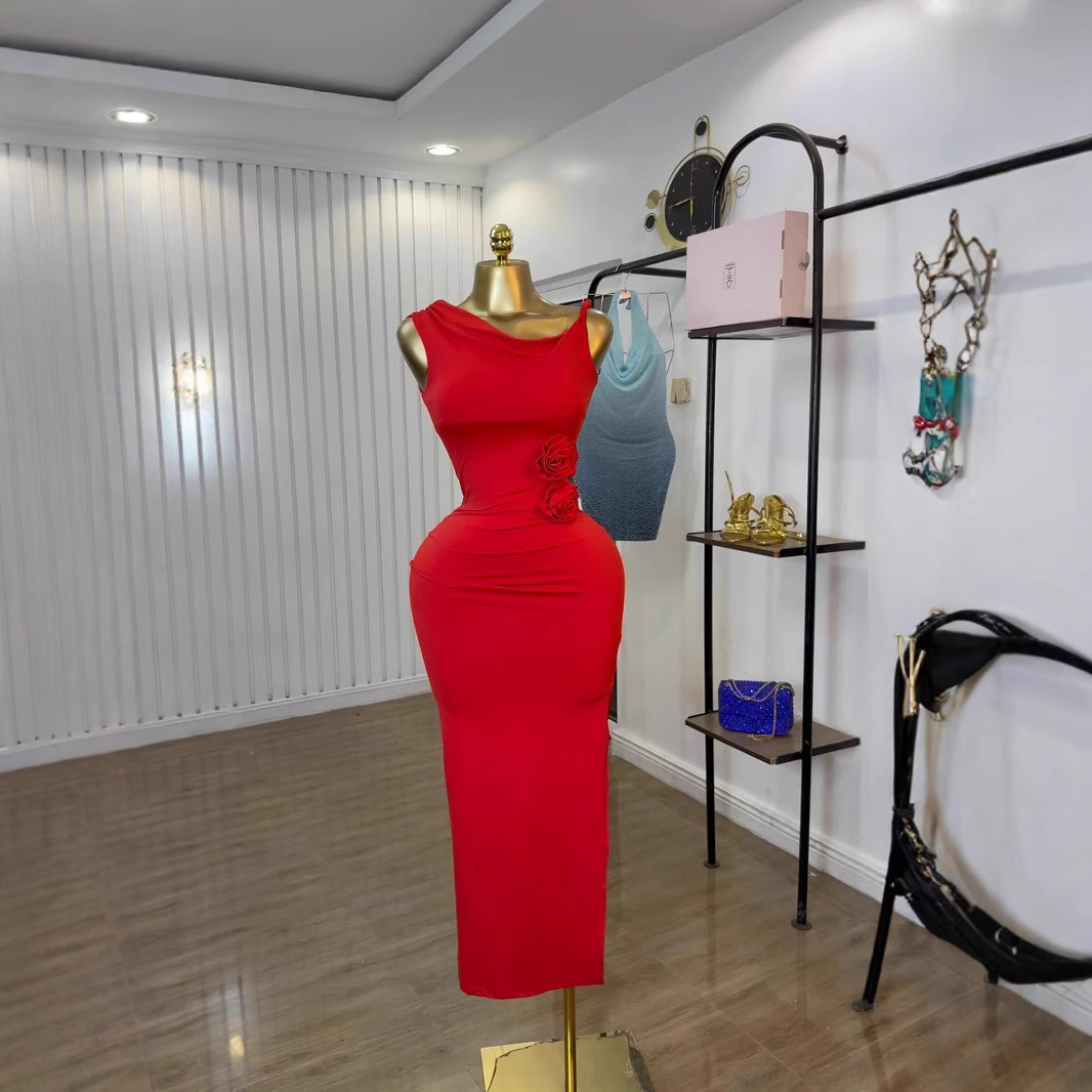 European and American Cross-Border Women's Clothing 2025 Summer New Style Hip-Covering Slit Suspender Dress Flower Decoration Celebrity Evening Dress