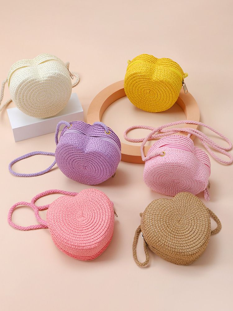 Kid'S Straw Heart Shape Cute Heart-shaped Zipper Shoulder Bag display picture 2