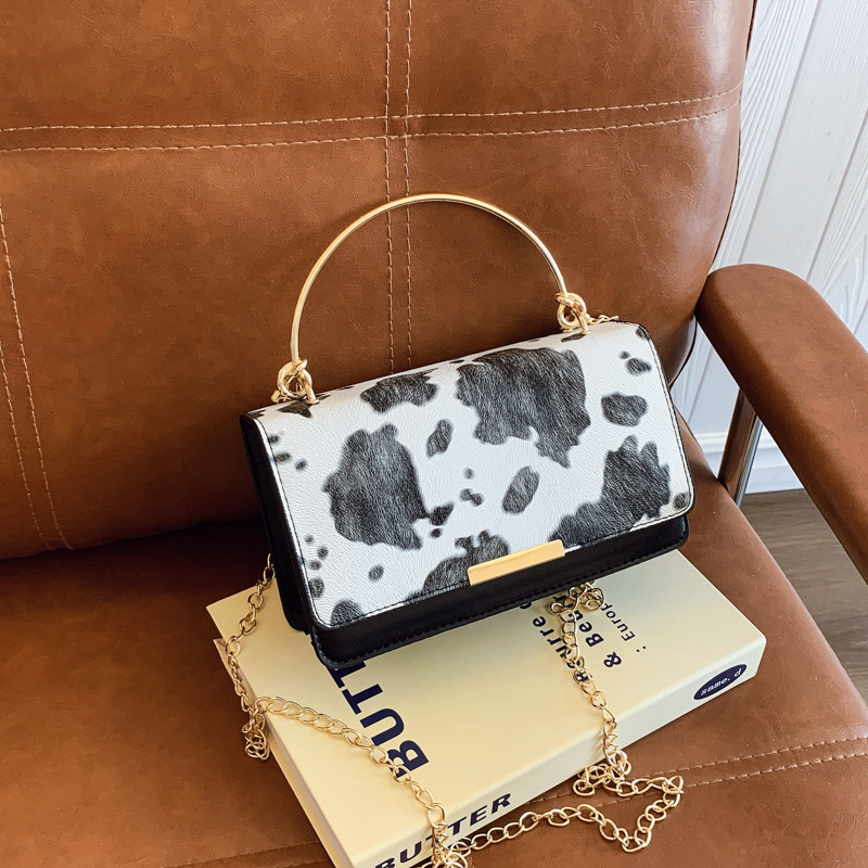 Moda coreana hermosa bolsa de mensajero occidental mujer 2025 nuevo diseño de nicho bolso de viaje personalizado todo-fósforo