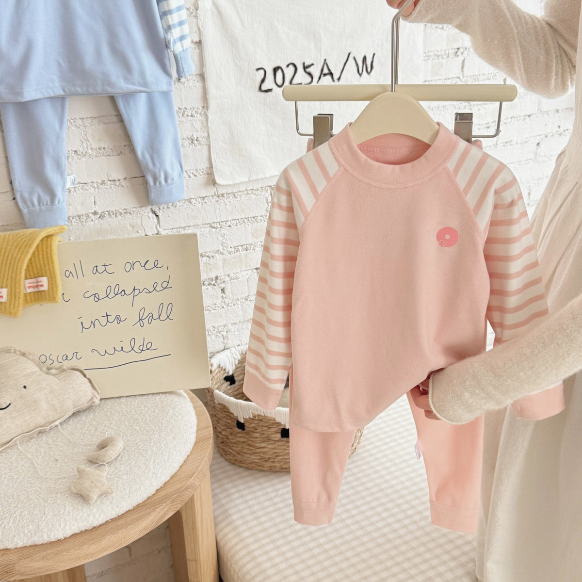 Pantalones de otoño de cuello medio sin hueso ropa interior set pijamas de primavera y otoño calentamiento para padres e hijos ropa de hogar caliente