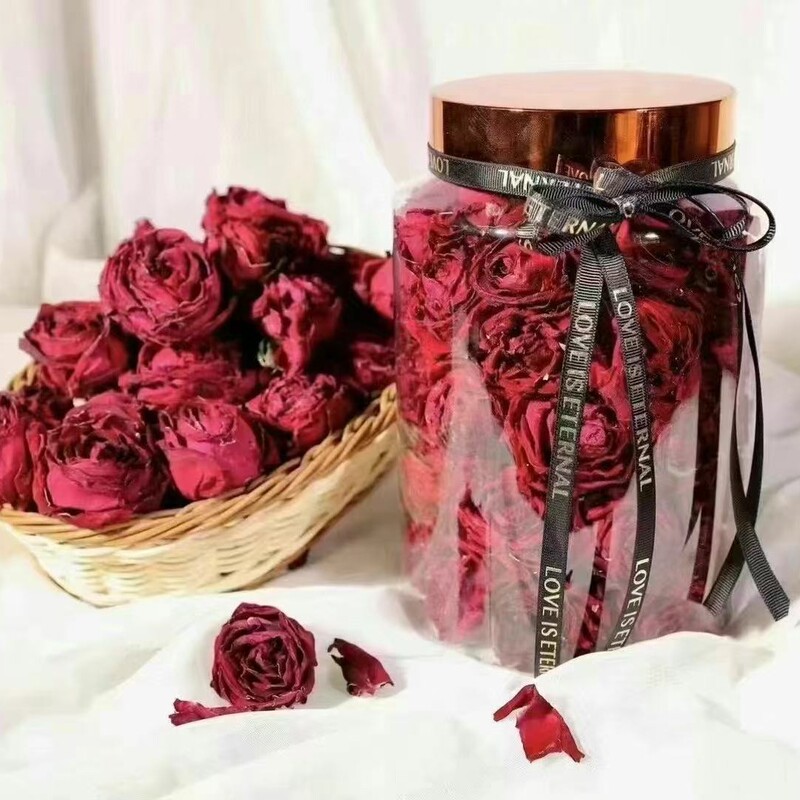 Selected Dark Red Freeze-Dried Large Double-Petaled Roses in a Jar, Rose Tea Gift for Mother's Day