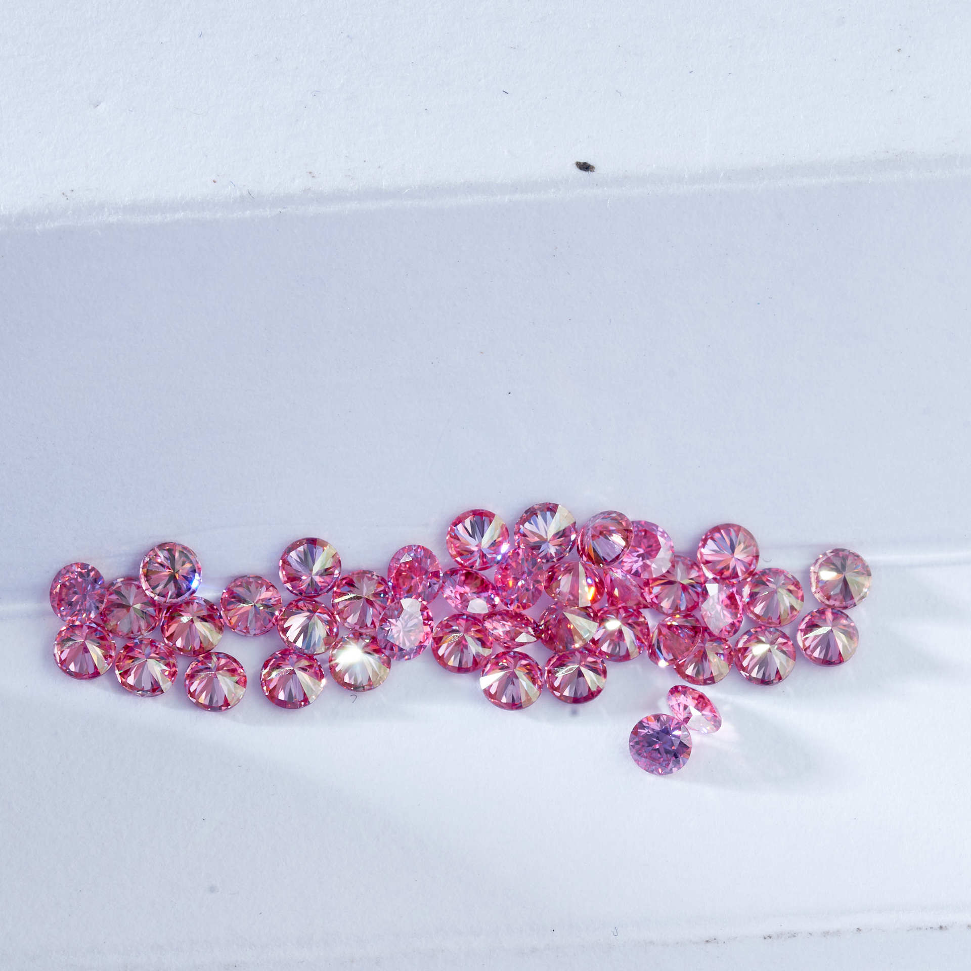 Wuzhou venta directa redonda chapada rosa azul azul piedra desnuda de 3mm cm piedra con piedra pequeña broca al por mayor desnuda