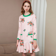 國潮風撞色拼接印花九分袖蓬蓬裙擺連衣裙歐秋冬女裝新款2024