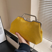 �羳����Ů��2026�¿�W���r��ˮ�ؐ�������ٴ�朗l�A��б���