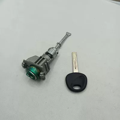 Applicable to smart running door lock cylinder Kia door lock cylinder Kia smart running door lock cylinder (Car lock)