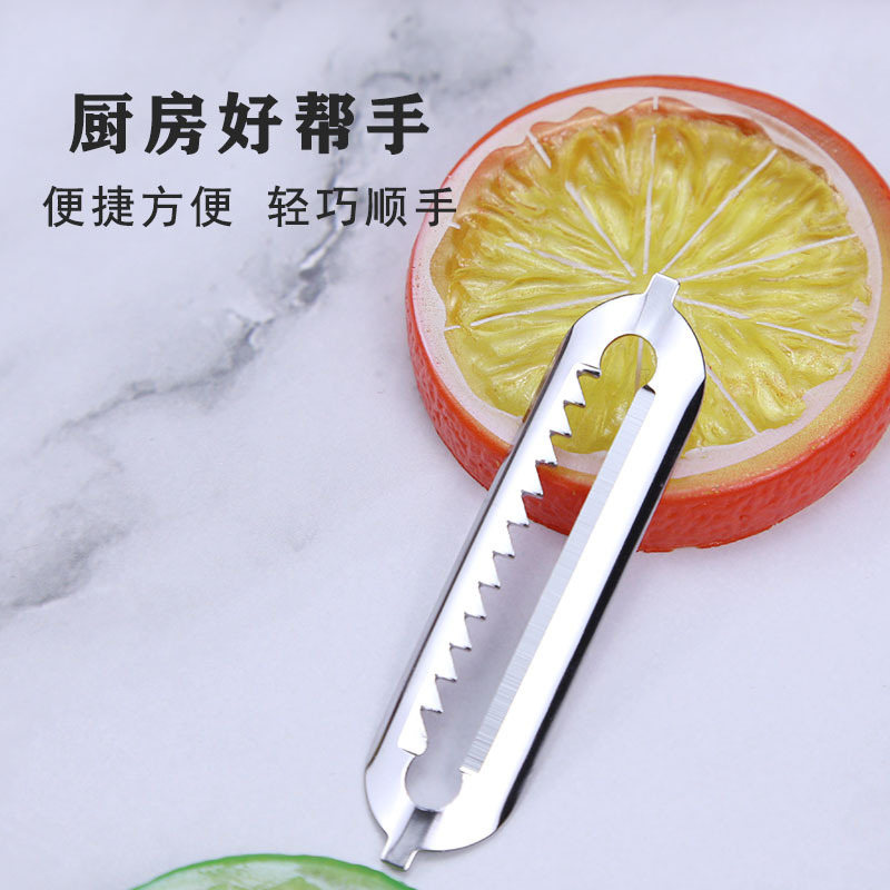 わが工場はかんなの刃/瓜削りの刃/皮むきの刃/ステンレスの瓜削りの刃を専門に生産しています。|undefined