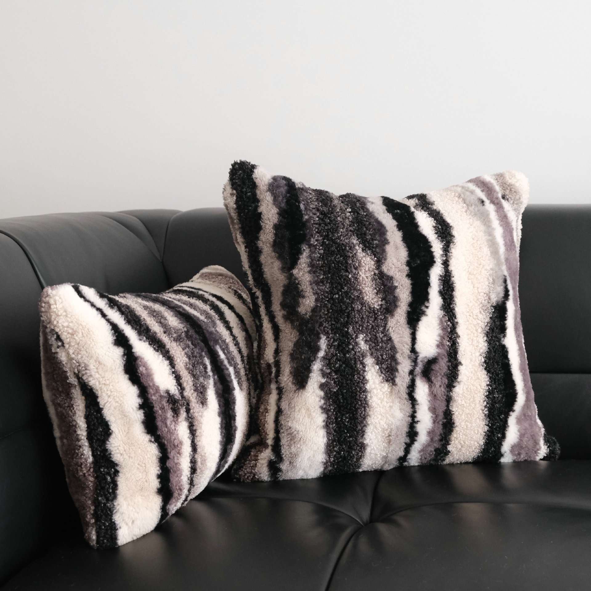 Fashionable pillow