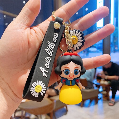Creative Elsa Pendant Student Keychain Cartoon Mermaid Keychain Personalized Castle Snow White Keychain