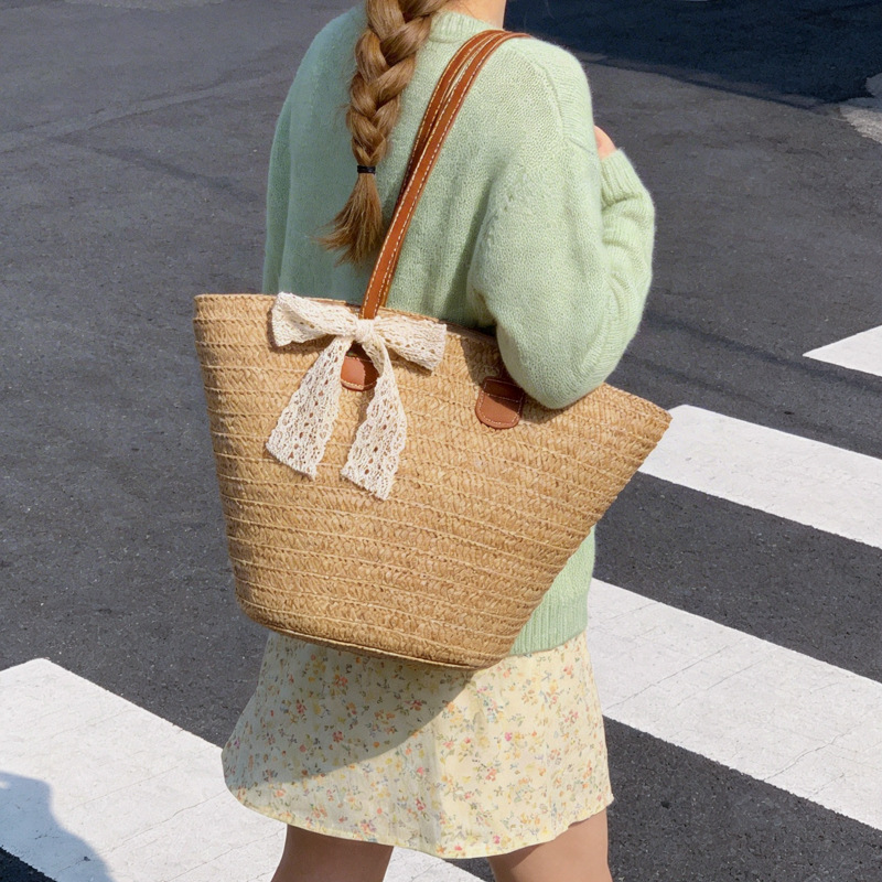 Handmade Woven Rattan Shoulder Bag With Leather Trim And Handle_voghion.com