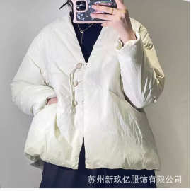 2025冬新款复古V领中式90白鸭绒羽绒服宽松百搭纯色文艺外套女