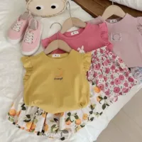 Летний набор для девочек Baby Ocean Kids Persion Бренд Корейская версия сладкой летающей рукава мультяшной футболки с цветочным колпаком шорты