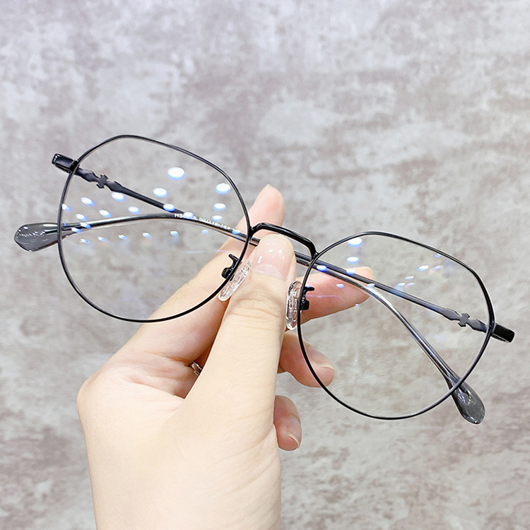 Retro Irregular Polygon Frame Metal Plain Glasses Wholesale Nihaojewelry display picture 3