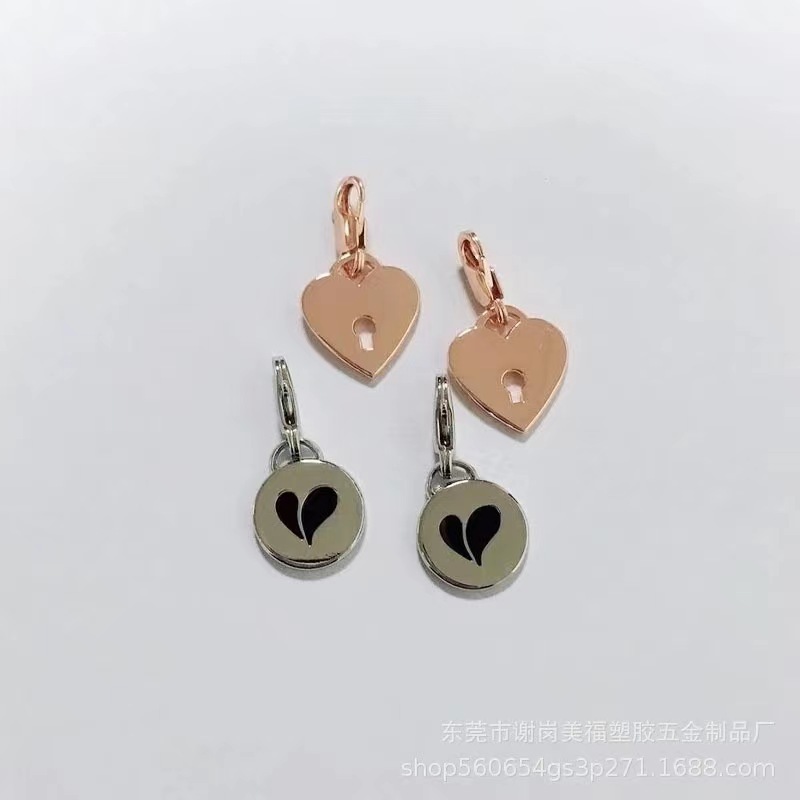 pendant heart shaped