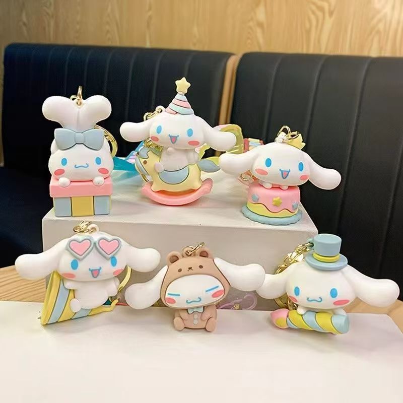 Miniso Cinnamoroll Party Keychain Cute Big-Eared Dog Pendant Couple Ornament Miniso Cinnamoroll Party Keychain Cute Big-Eared Dog Pendant Couple Ornament