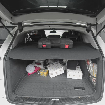 Motorcycle trunk – Cover Panel