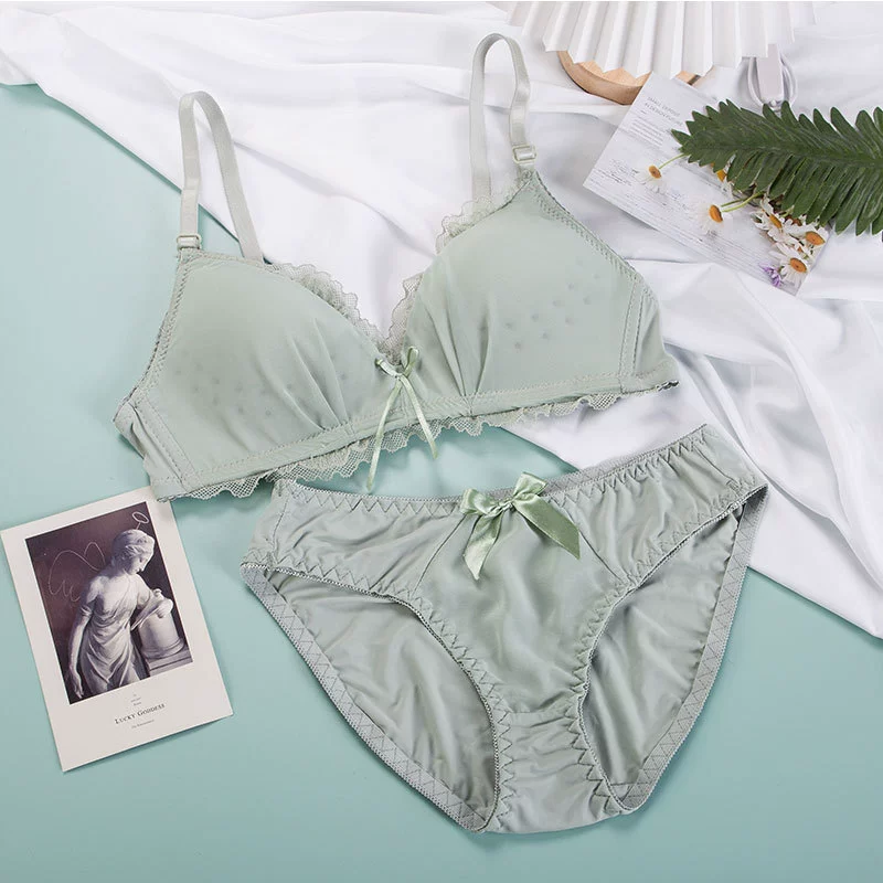 Push‑up wireless bra set, lace trim and bow, thin cups, pretty back, sizes 70AB–85AB
