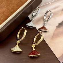 �¿�����ʱ������Сȹ�Ӿƺ쿧ɫɫ���۾��¼�Լ�ٴ�߼��ж���Ʒ