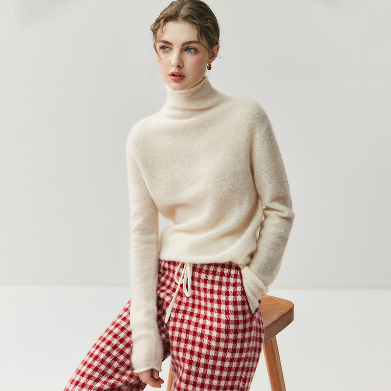 75% Cashmere 25% Mulberry Silk Sweater for Women, Soft and Skin-Friendly, Loose and Slimming Look, Rolled Edge Turtleneck Knitted Bottoming Shirt