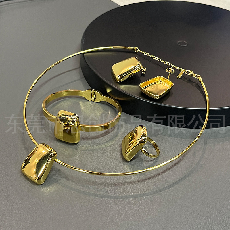 Cross-Border Exaggerated Titanium Steel Jewelry Set: Square Bracelet, Ring, Earrings, Choker, Electroplated 18K Gold Stainless Steel Accessories