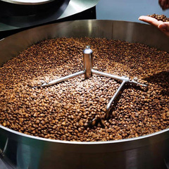 US-style instant black coffee bulk pack, cold and hot brewable instant black coffee, coffee powder source distribution, agency and distribution