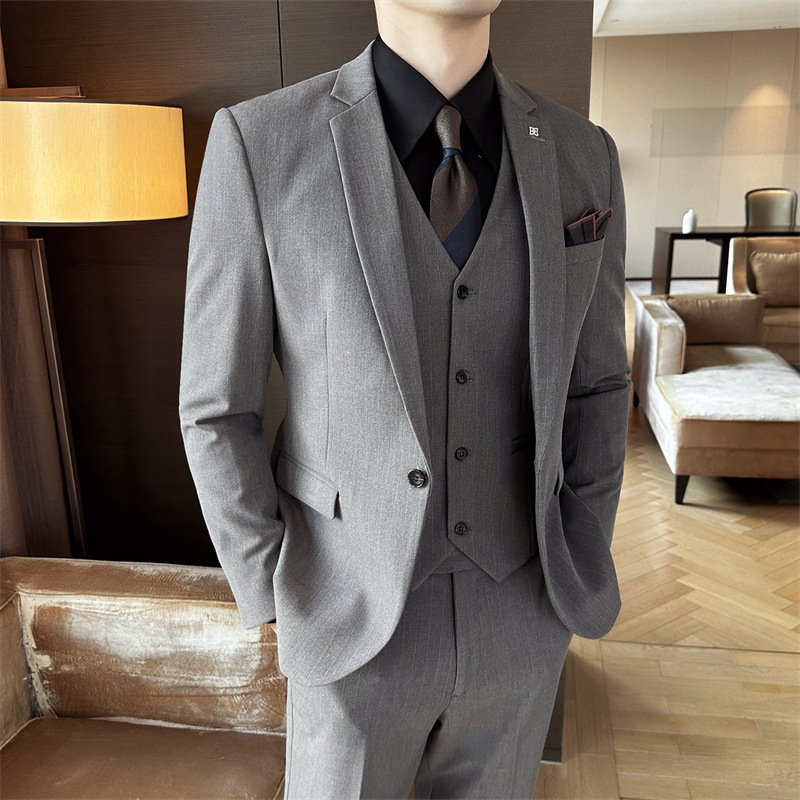 Light brown color (suit + vest + trousers)