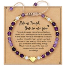 ��Ȼ�D��ʯ������滢��ʯ���ε����Ͼ������Ƭ���{��ˮ�����Ů