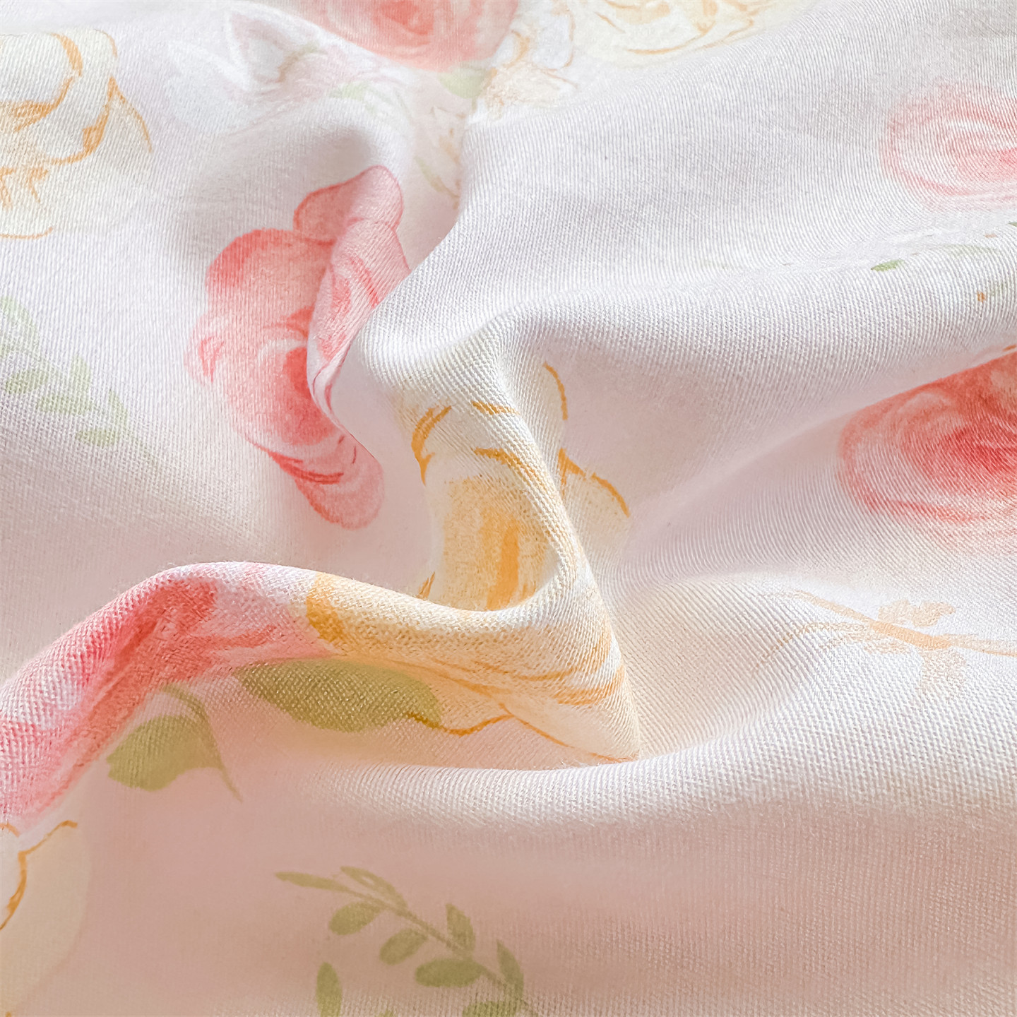 100% algodón cama de cuatro piezas, cubierta de sábanas de algodón, doble impresión de dormitorio de estudiantes, tres piezas