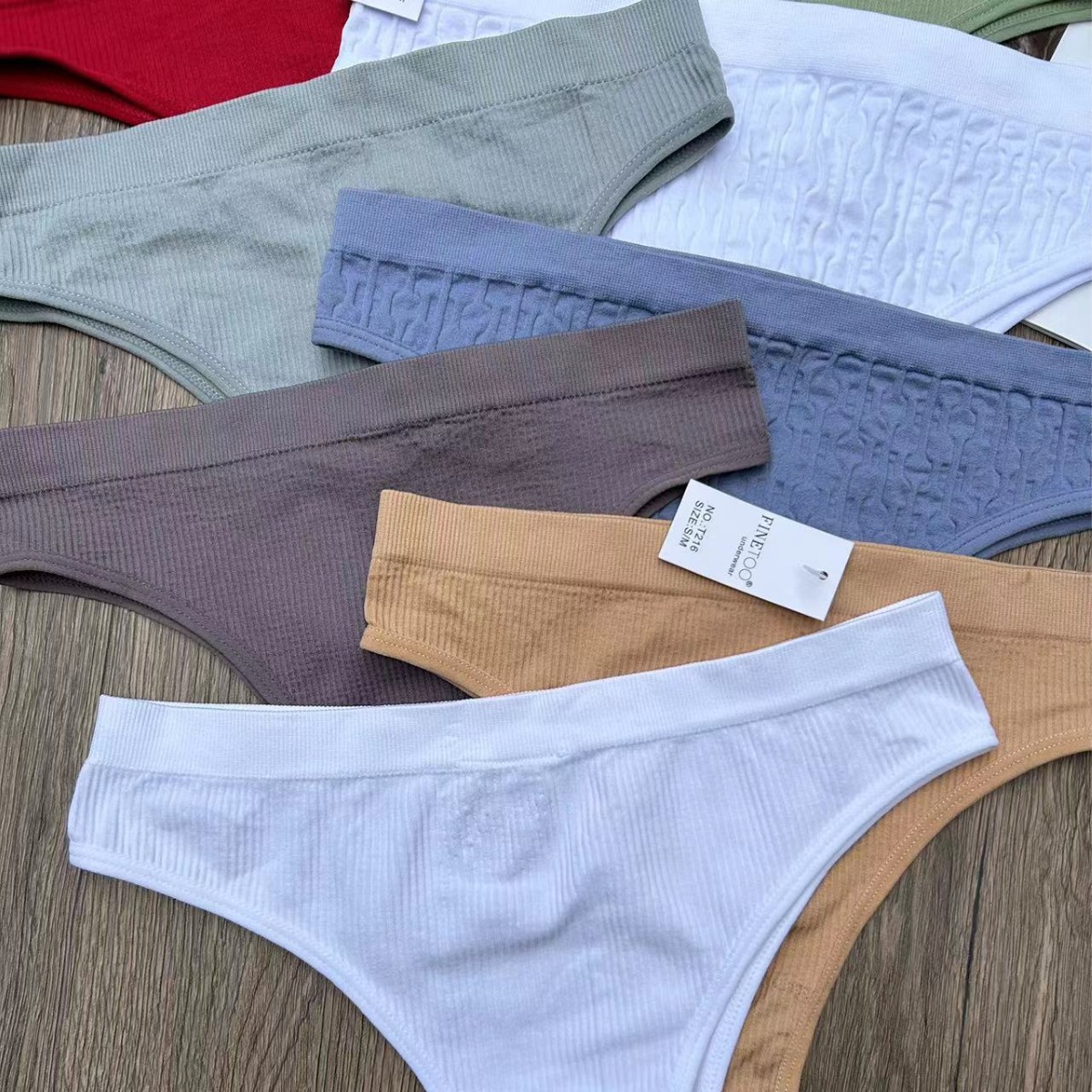 Comercio exterior cola solo mezclado sin costuras Miscelánea sexy ropa interior de las mujeres moda bikini Tanga al por mayor