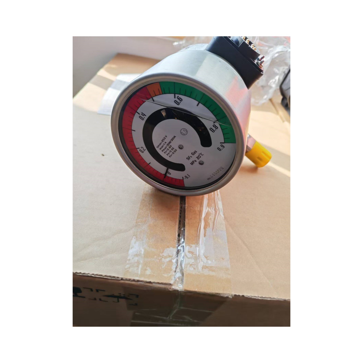 价可议-SF6密度控制器 不充油 型号:KU999-MKZ-IM库号：M38561