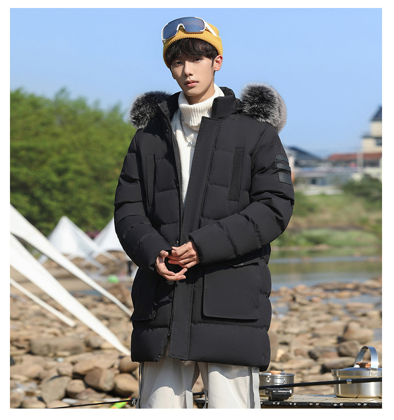 Große, mit Baumwolle gefütterte Jacke für Herren mit abnehmbarer Kapuze und großem Pelzkragen._voghion.com