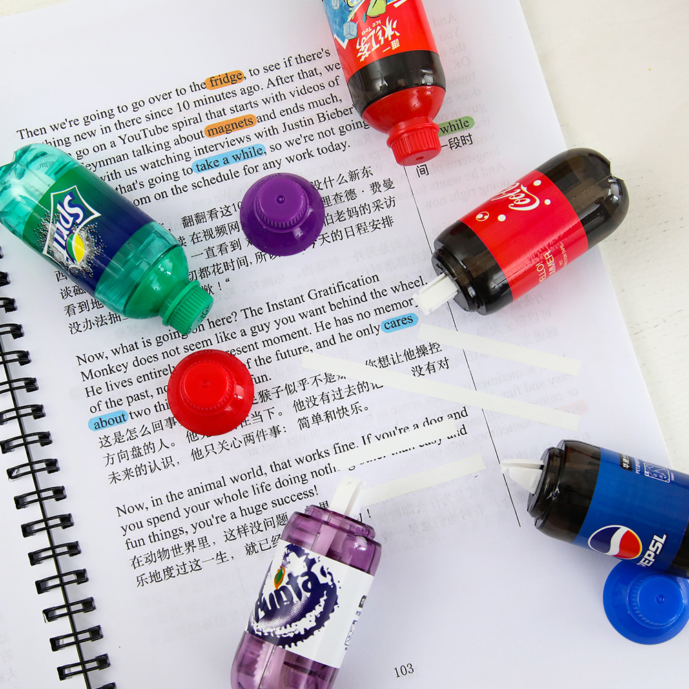 Bebidas gaseosas creativas corrección de dibujos animados simulación juguetes corrección de papelería estudiantes regalos de vacaciones extraños