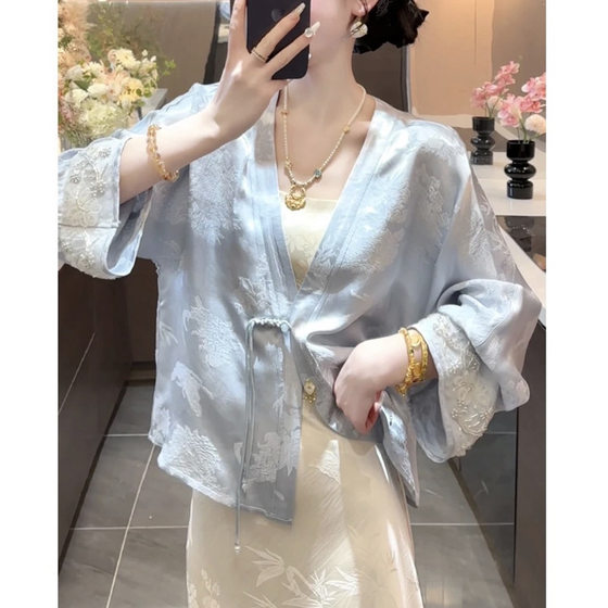 New Chinese Style Noble Feeling Dignity National Style Coat Women's 2025 Spring New Fashion Beautiful Tang Dress Celebrity Top