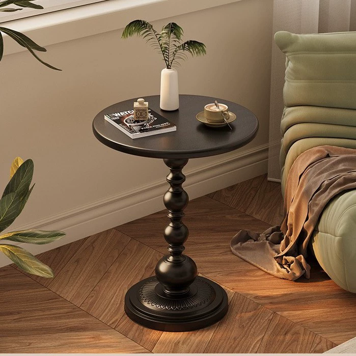 Ретро-столик круглой формы, дизайнерский стол в скандинавском стиле, небольшой журнальный столик для гостиной, прикроватная тумбочка из кованого железа, приставной столик для балкона