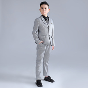 �ﶬ�n���ְ�ͯ�bһ�����l�l�y���b��ͯ��Y�����ݳ��Y���ӷʼӴ�