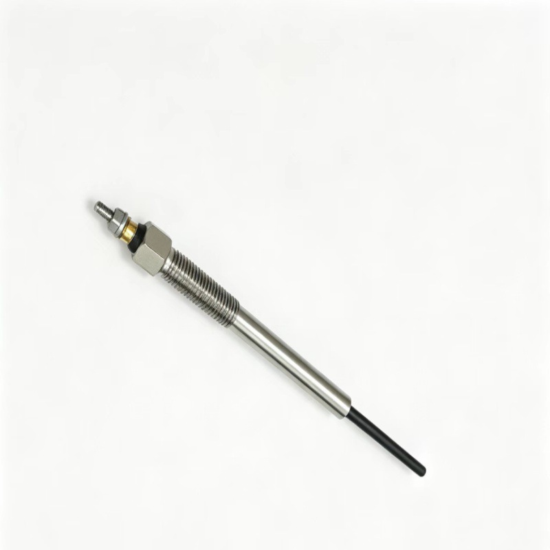 8-94390777-D is suitable for ISUZU ELF700P truck NPR-700P 24V preheating plug