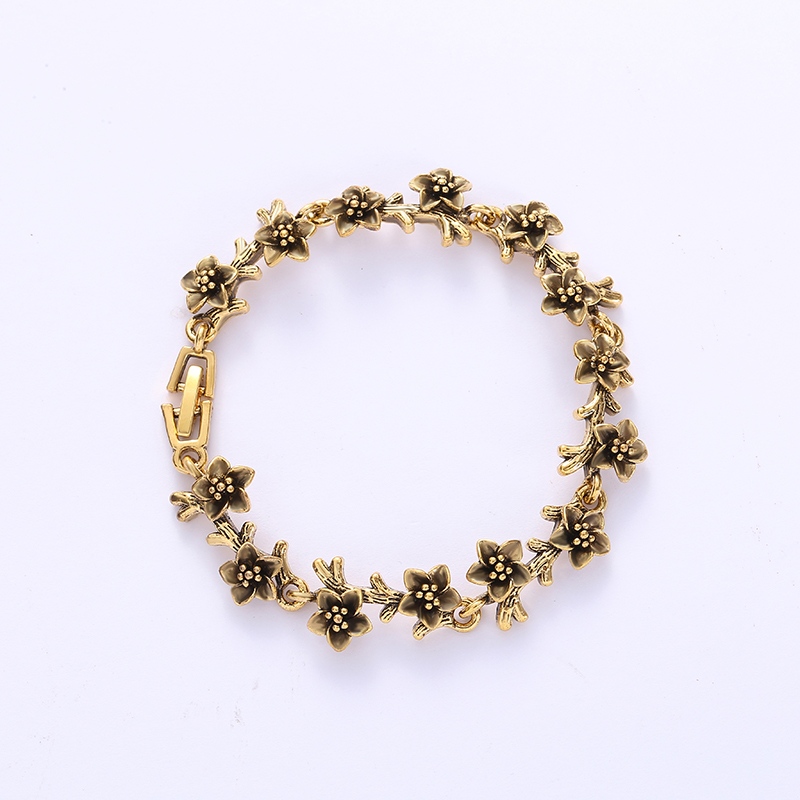 Minimalist Layered Bracelet Set For Women Stackable Gold Jewellery_voghion.com