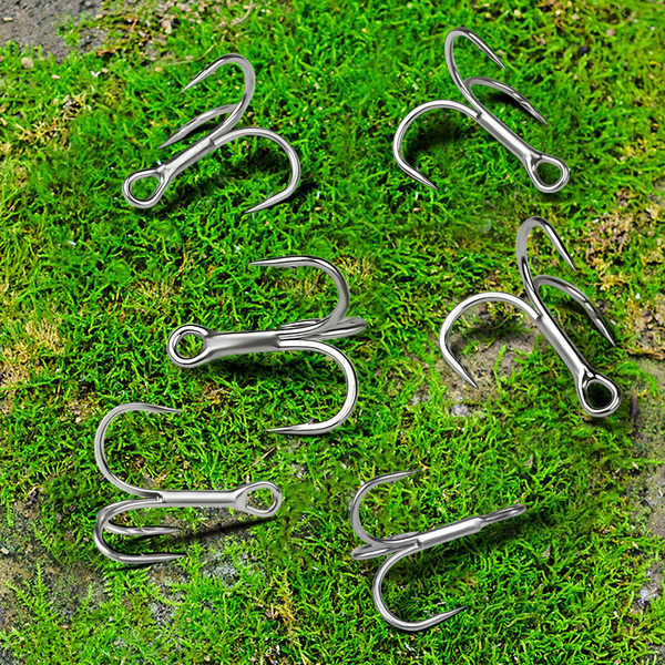 PRO Beros Liangxi Three Hooks with Spikes and Anchor Hook twice…