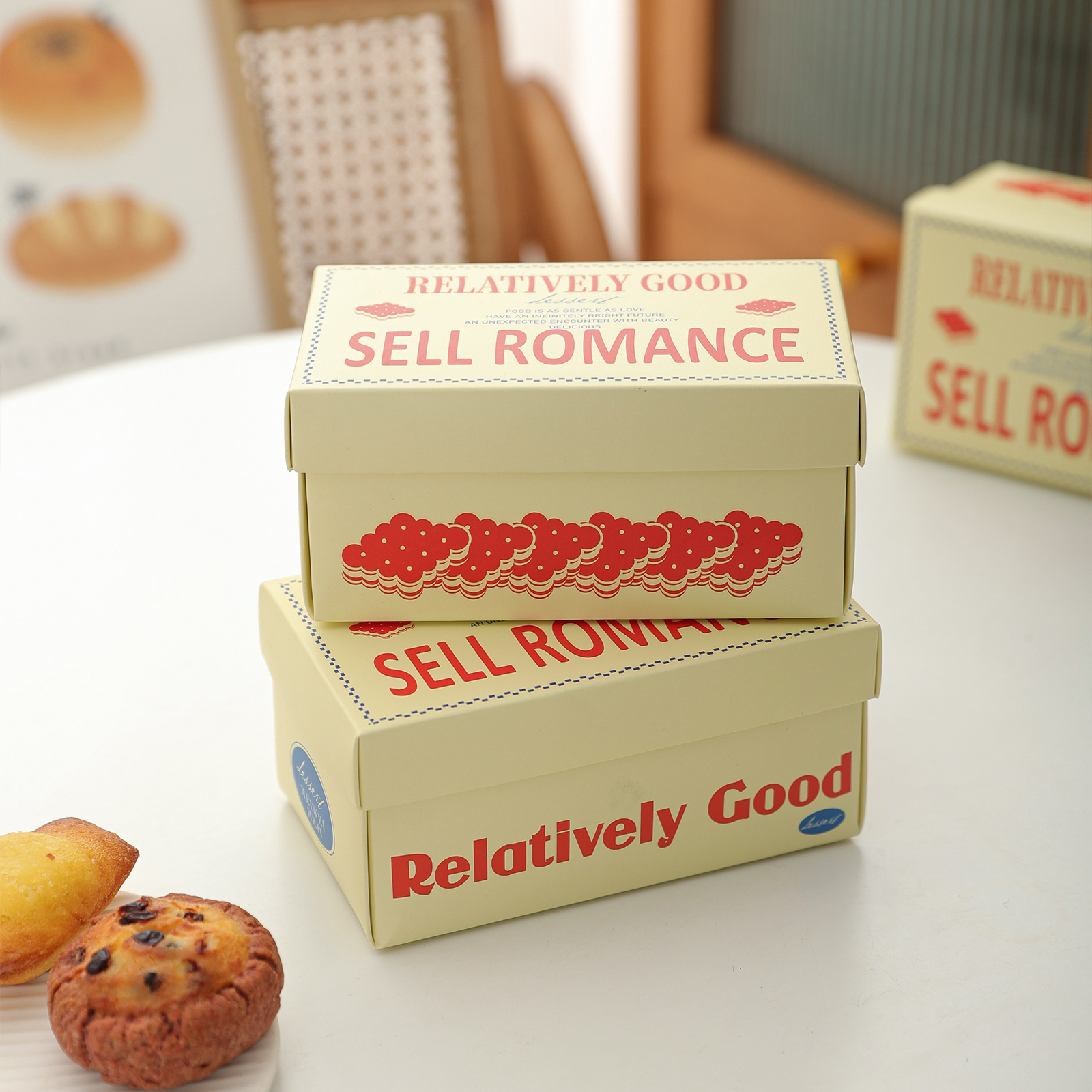 Caja de galletas de nougat, dulces, queso tostado, slicer, fernán, madeline, piña, crisp de nieve, Navidad