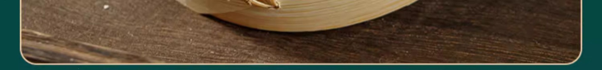 Yu Zhu Dried Polygonatum Slices 400g Canister for Soup and Tea in use