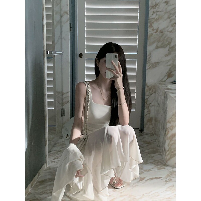 White Patchwork Spaghetti Strap Dress for Women, Summer French Style, Elegant and Sexy, Waist-Cinching, Slim Fit, Mermaid Long Dress, Knitted Fabric White Patchwork Spaghetti Strap Dress for Women, Summer French Style, Elegant and Sexy, Waist-Cinching, Slim Fit, Mermaid Long Dress, Knitted Fabric