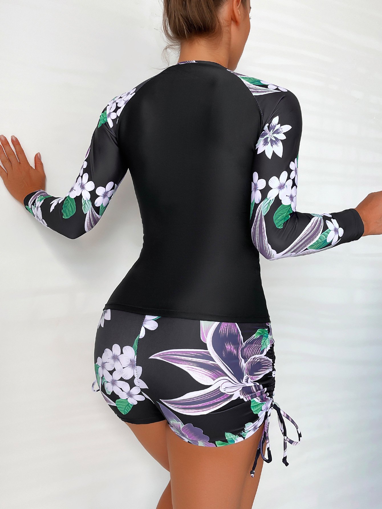 Nuova tuta da surf con protezione solare con stampa sexy, costume da bagno diviso a maniche lunghe_voghion.com