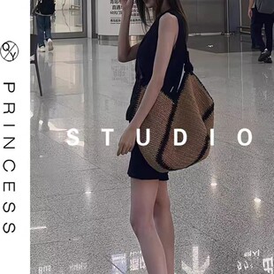 ����ʽС���͹ž�������Ůʿ2026�¿������ɳ���μ�б����