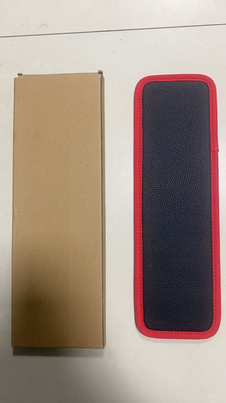 가죽 보드 레드 M사이즈